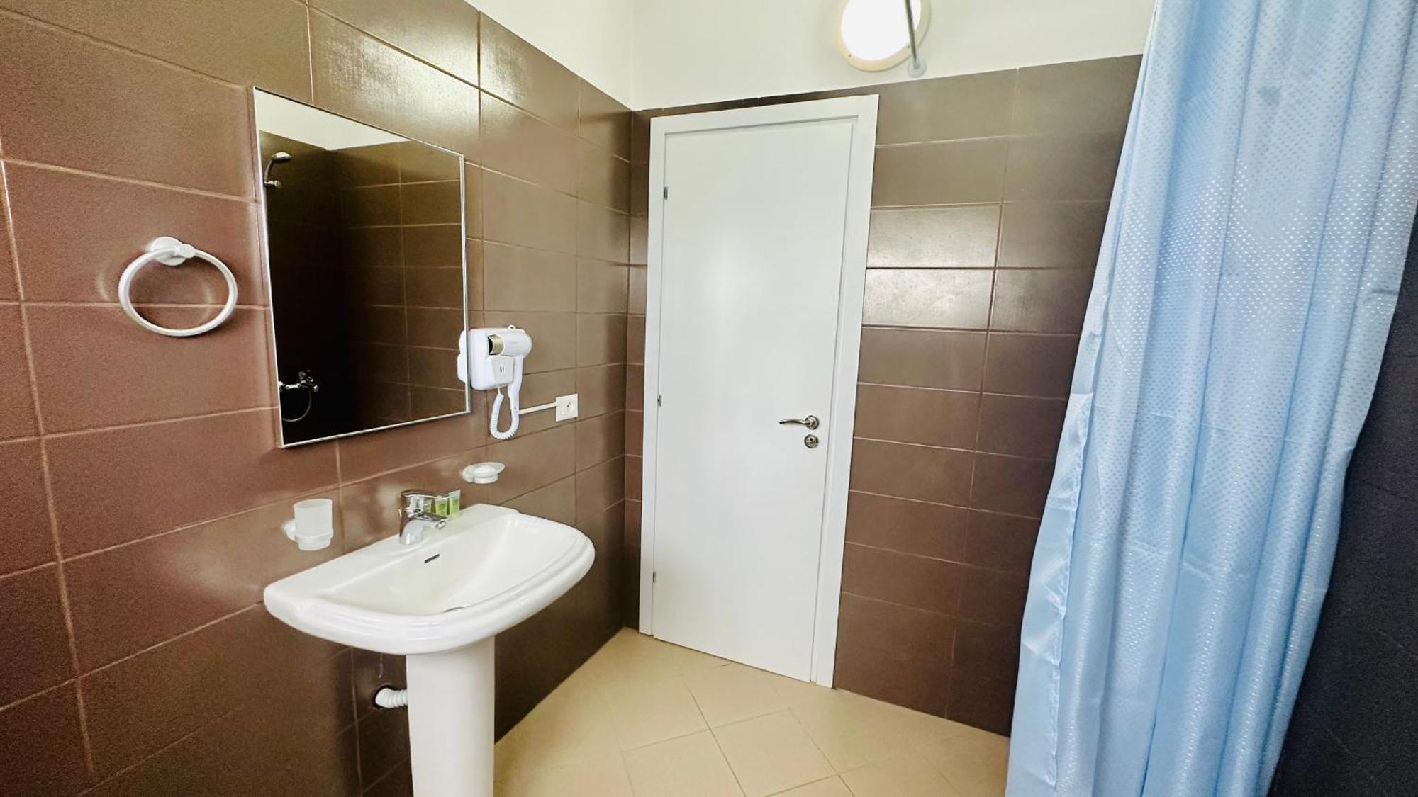 Vlorë Jico Travel - Villa Colombo מראה חיצוני תמונה