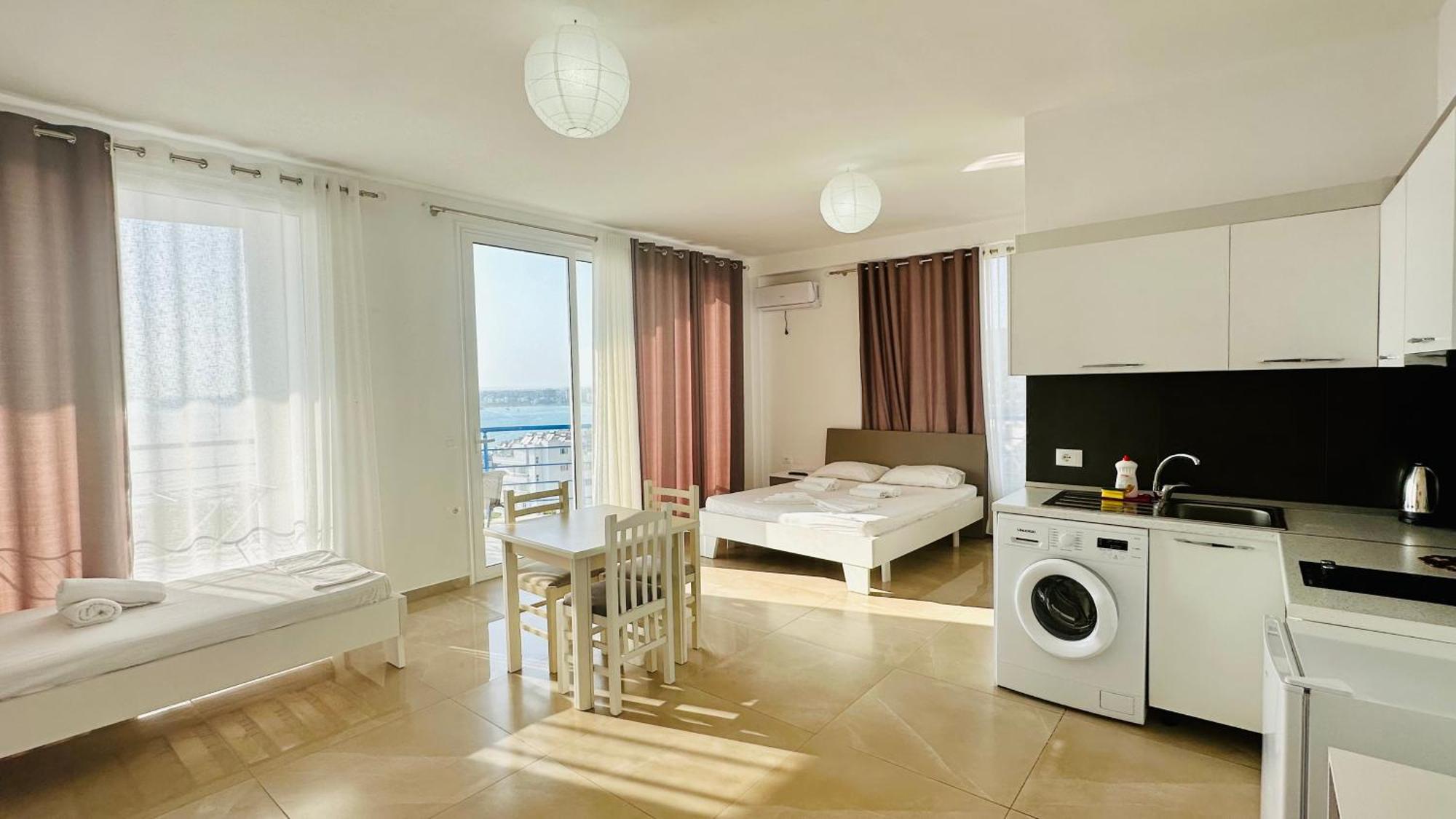 Vlorë Jico Travel - Villa Colombo חדר תמונה