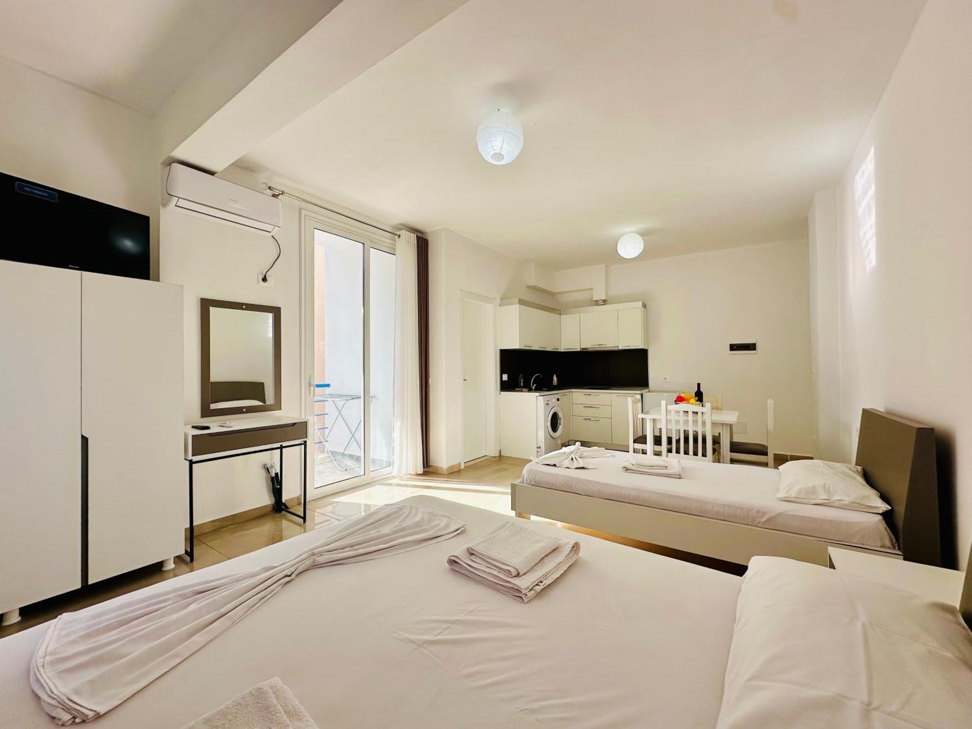 Vlorë Jico Travel - Villa Colombo מראה חיצוני תמונה