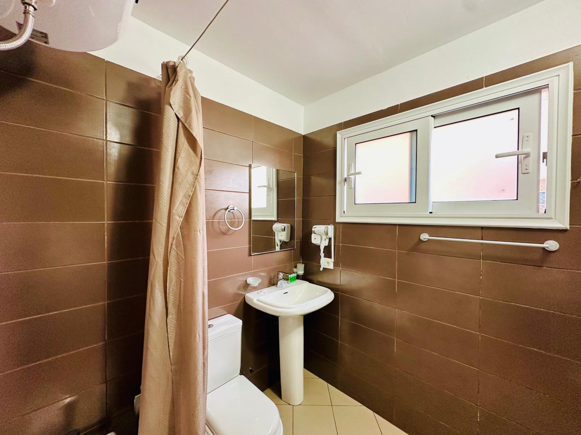 Vlorë Jico Travel - Villa Colombo חדר תמונה