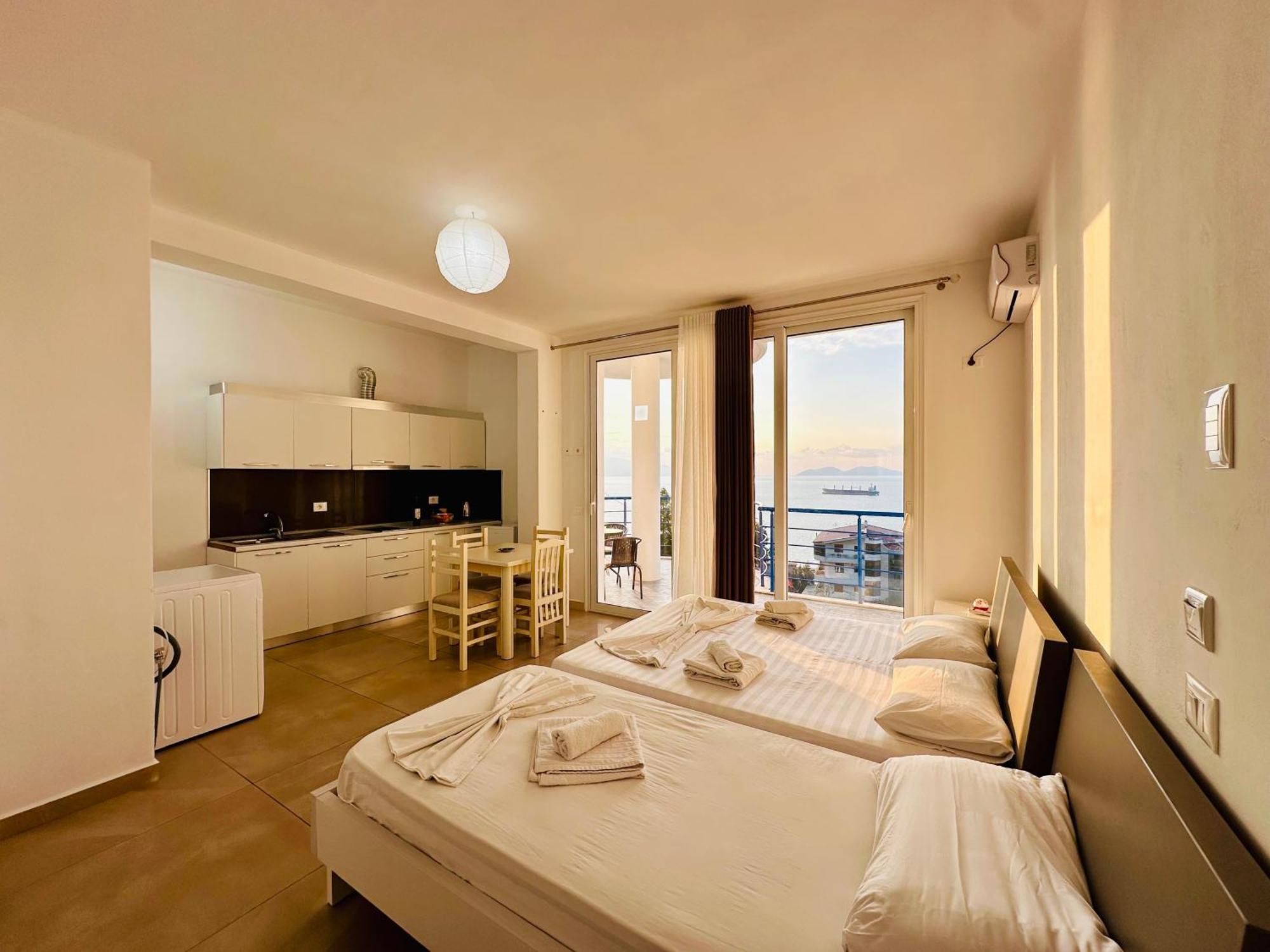 Vlorë Jico Travel - Villa Colombo מראה חיצוני תמונה